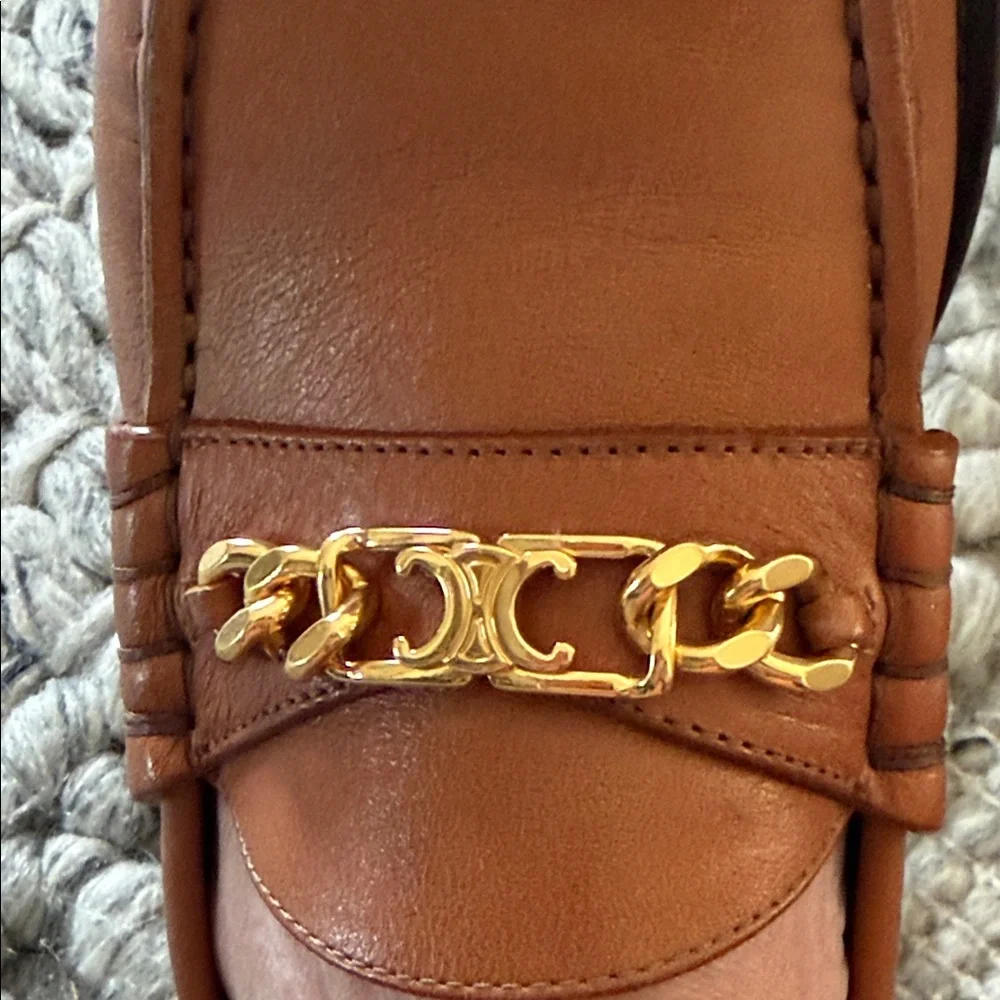 CELINE - Leather Loafers with Gold Chain. AVAIL